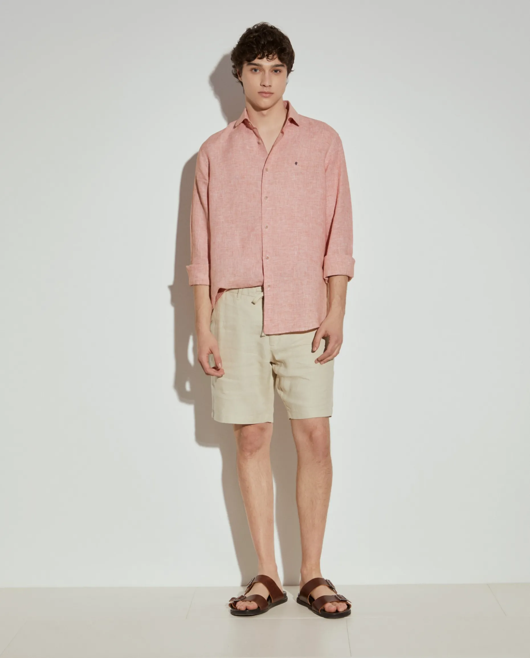 Bermudas 100% linho com bolsos