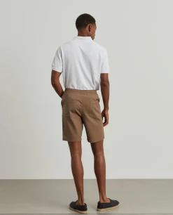 Bermudas com cinto elástico