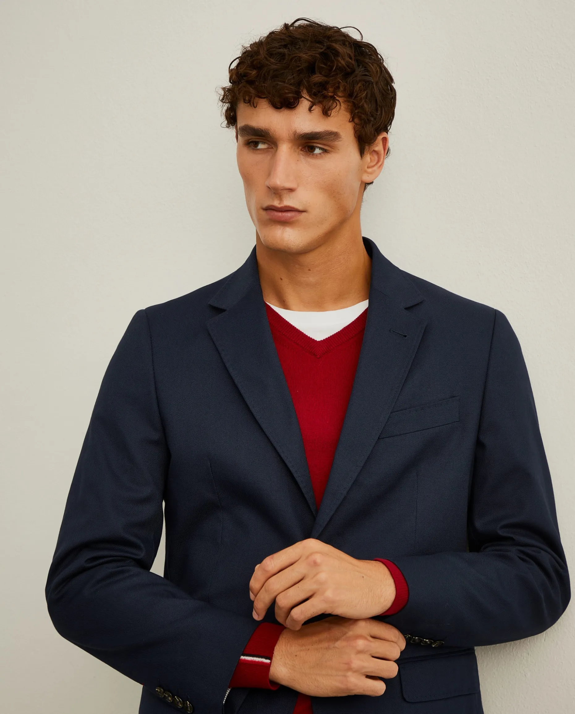 Blazer slim fit com bolsos