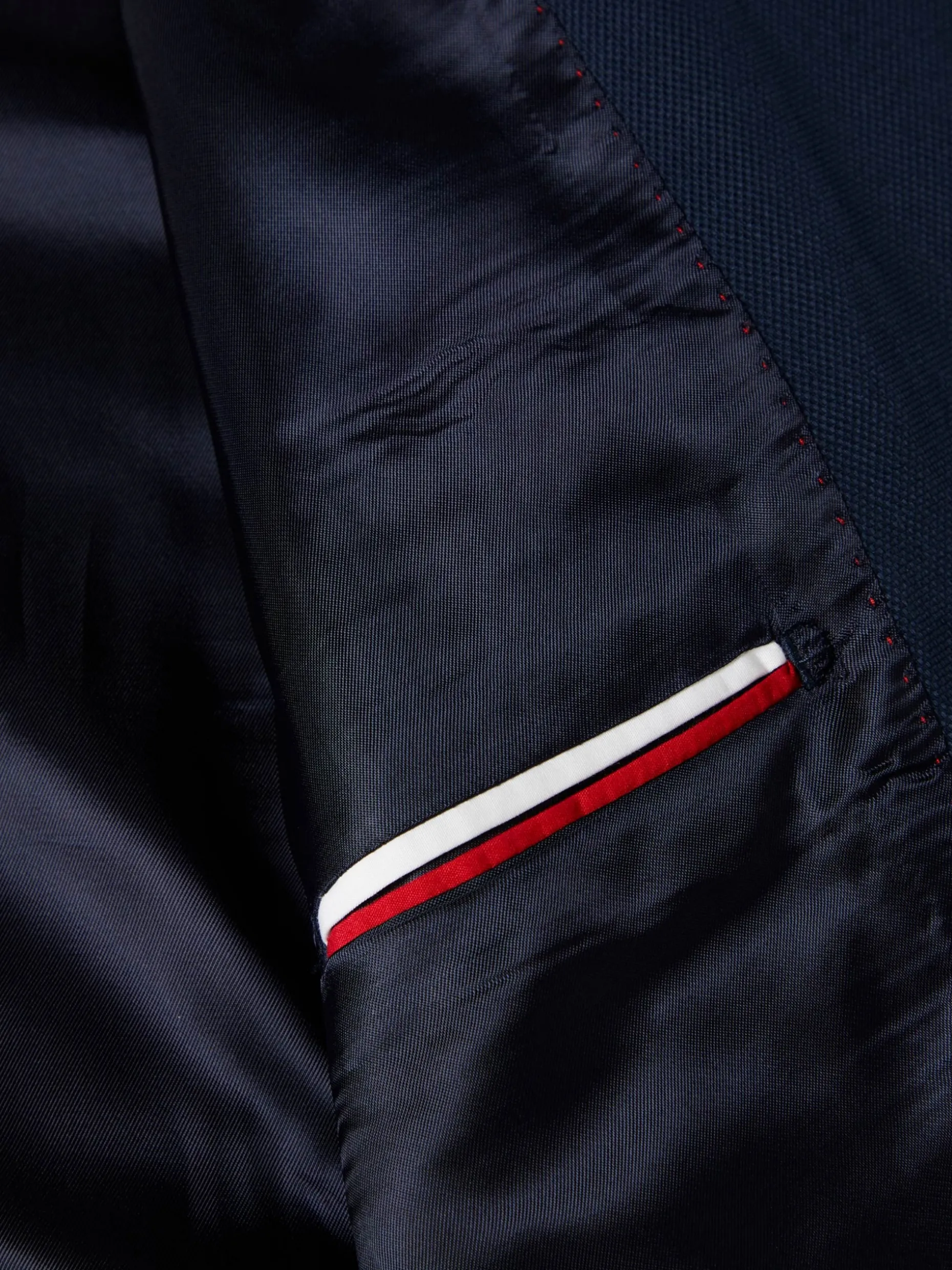 Blazer slim fit com bolsos