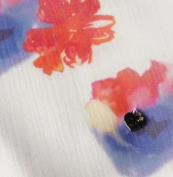 Blusa com Padrão Floral