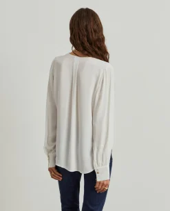 Blusa fluida decote em V