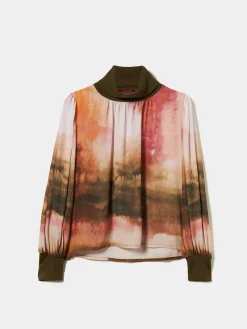 Blusa fluida gola alta