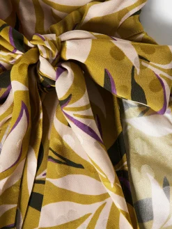 Blusa tropical sem mangas