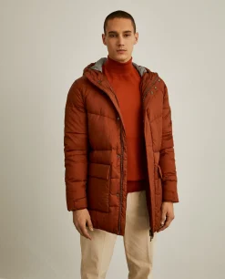 Blusão acolchoado com capuz