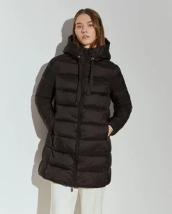 Blusão acolchoado comprido com capuz