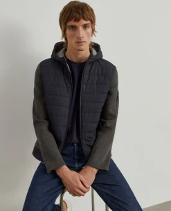 Blusão combinado com capuz