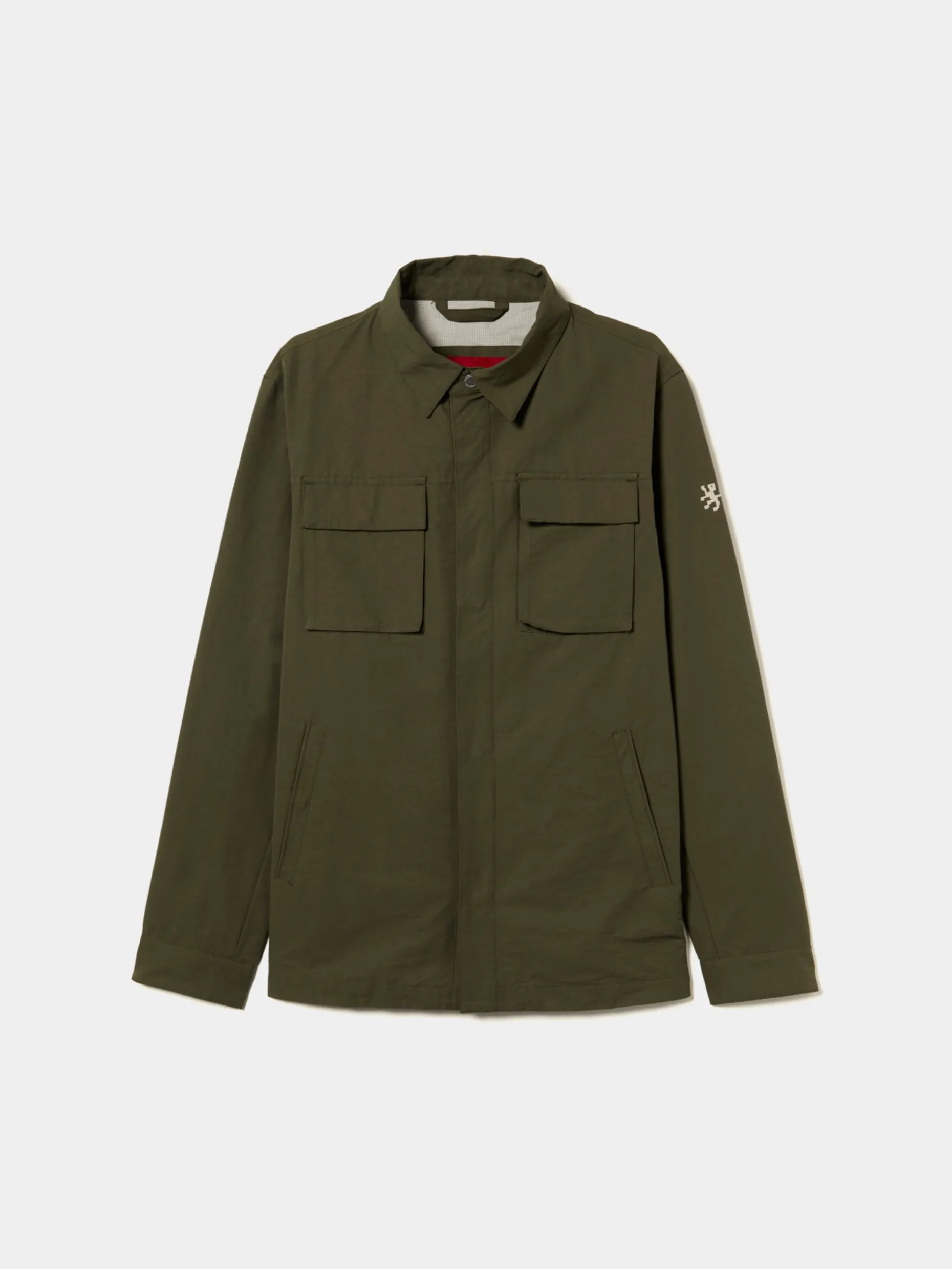 Blusão safari com bolsos na frente