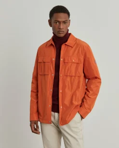 Blusão técnico com molas