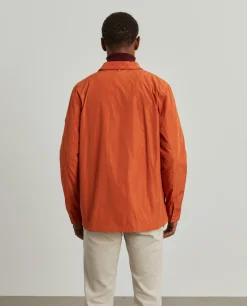 Blusão técnico com molas