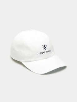 Boné de pala curva com branding na frente