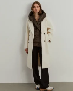 Cachecol acolchoado com capuz