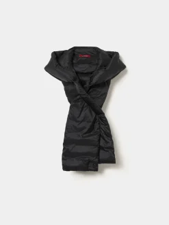 Cachecol acolchoado com capuz