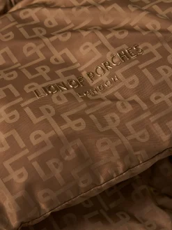 Cachecol acolchoado com estampado