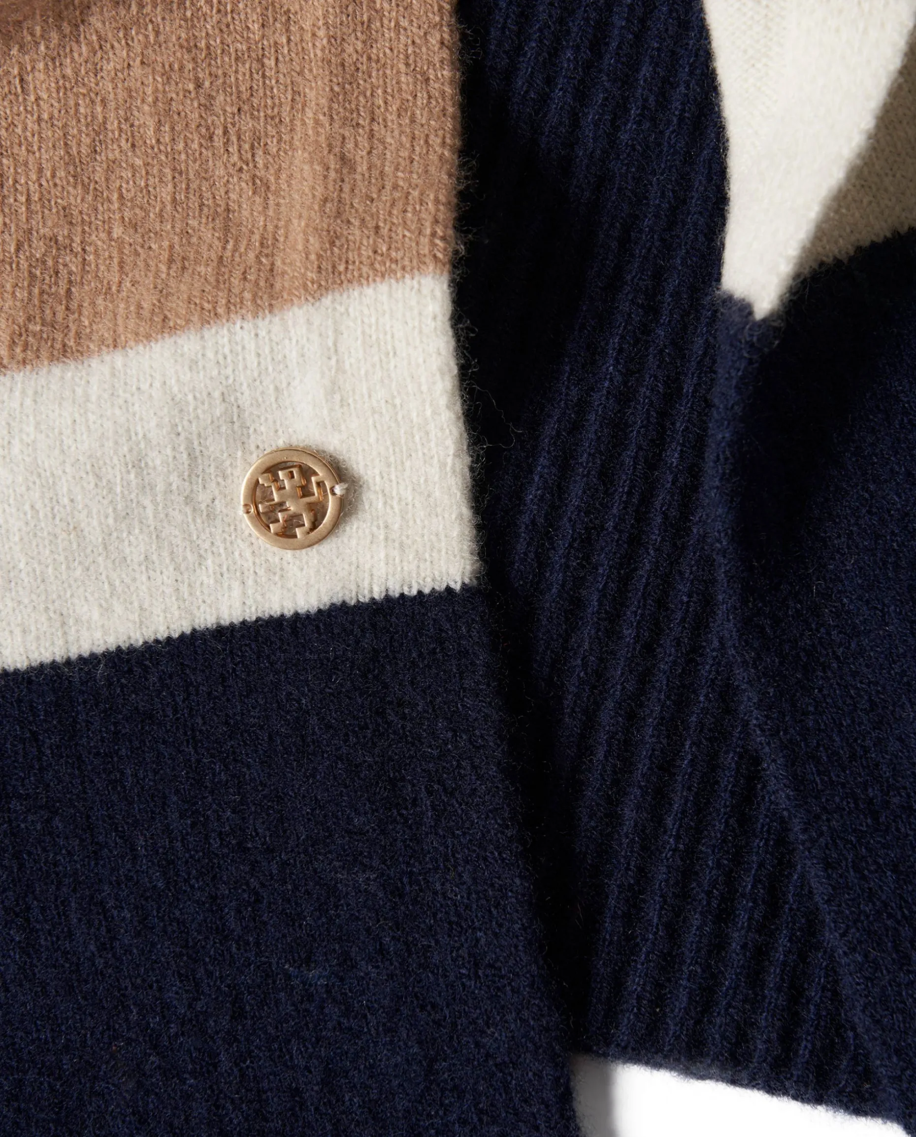 Cachecol tricolor em lã merino