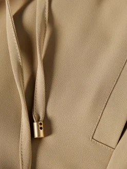 Calças cargo com cintura elástica e cordão