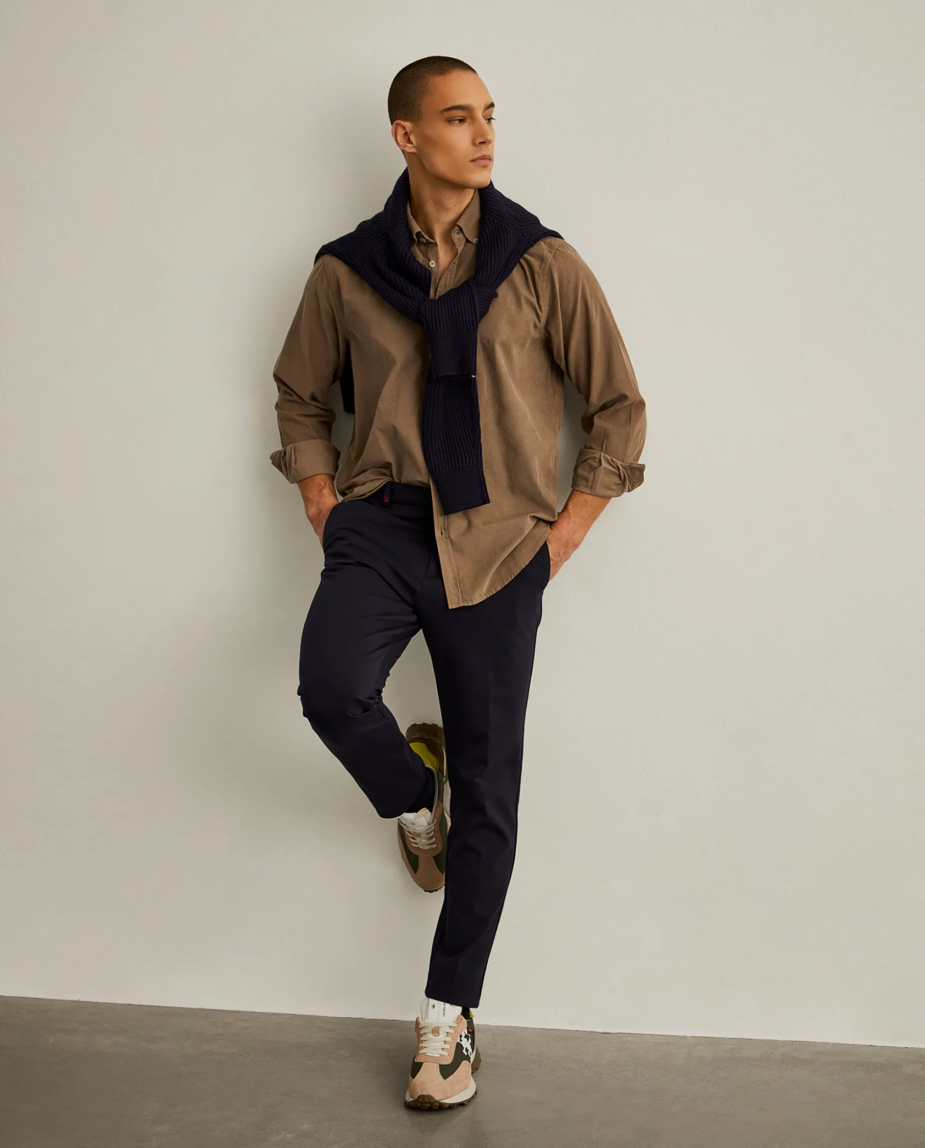 Calças chino regular fit