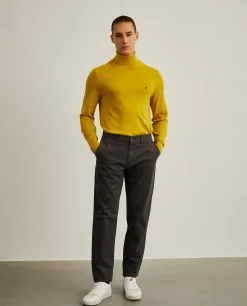 Calças chino regular fit