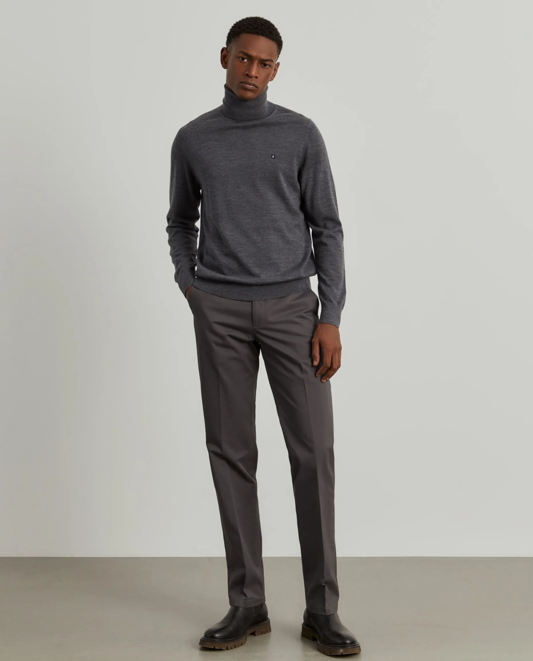 Calças chino regular fit