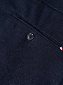 Calças chino regular fit com cordão