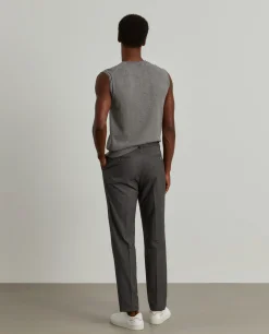 Calças chino regular fit com cordão