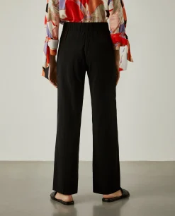 Calças de corte direito com cintura elástica