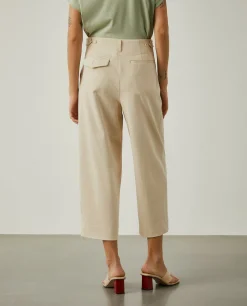 Calças de fit largo com pregas