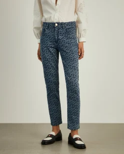 Calças denim regular fit com monograma