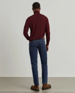 Calças denim regular fit lavagem escura