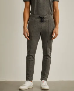 Calças em malha com cordão