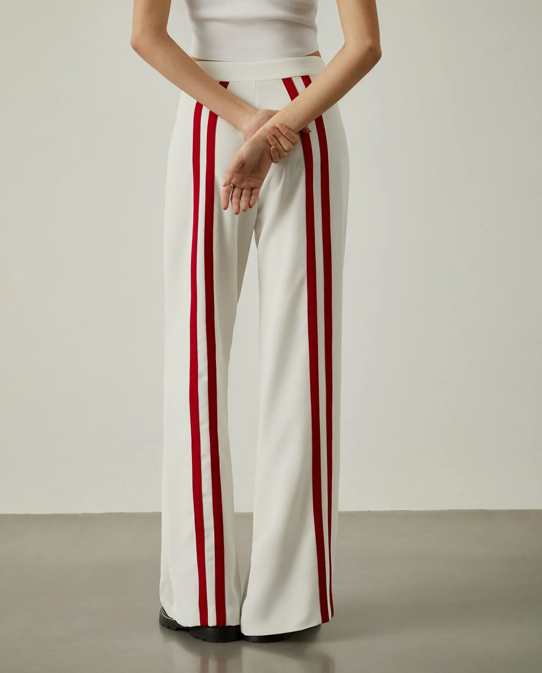 Calças loose fit Lion of Porches x Paatiff