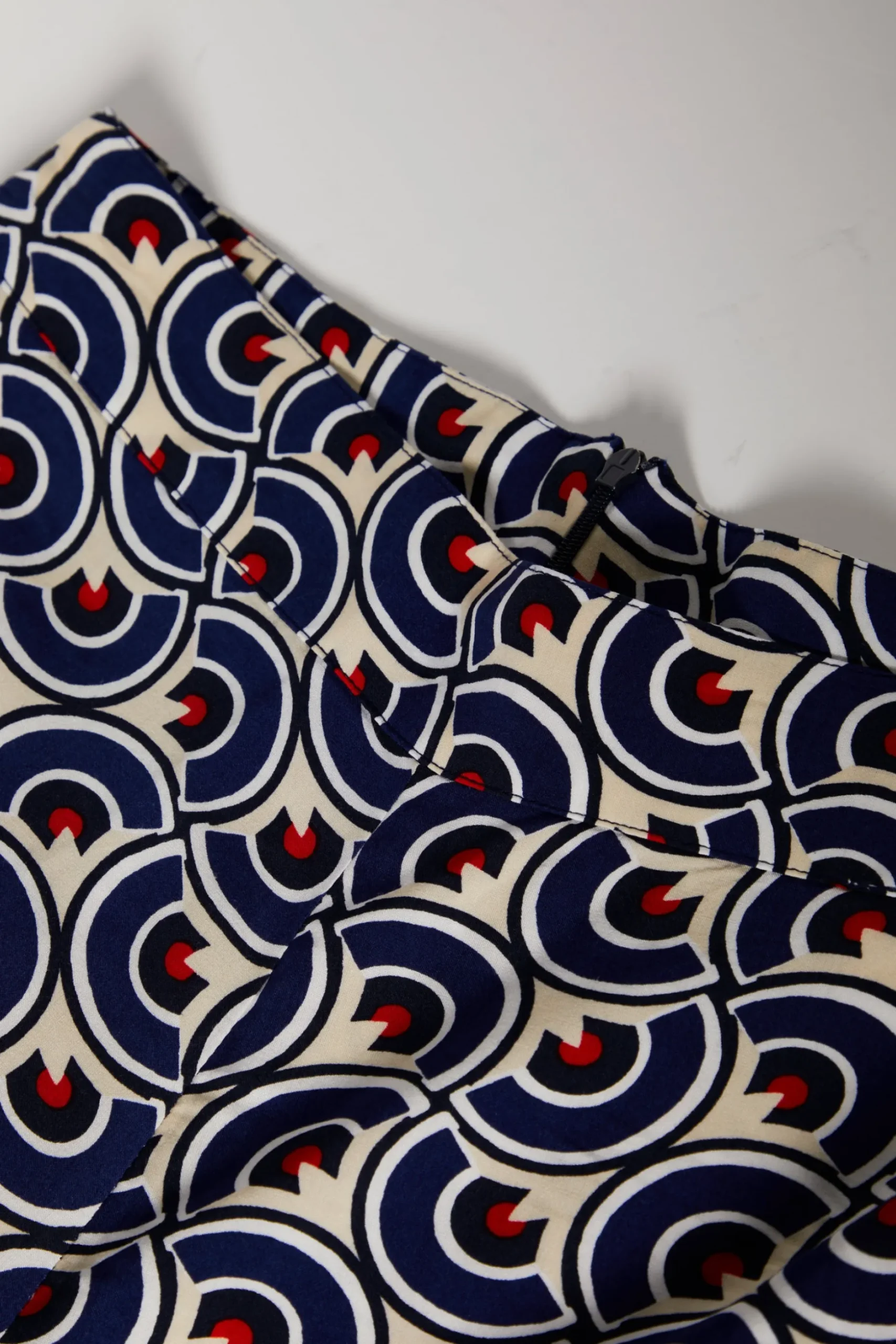 Calças pantalona com padrão geométrico