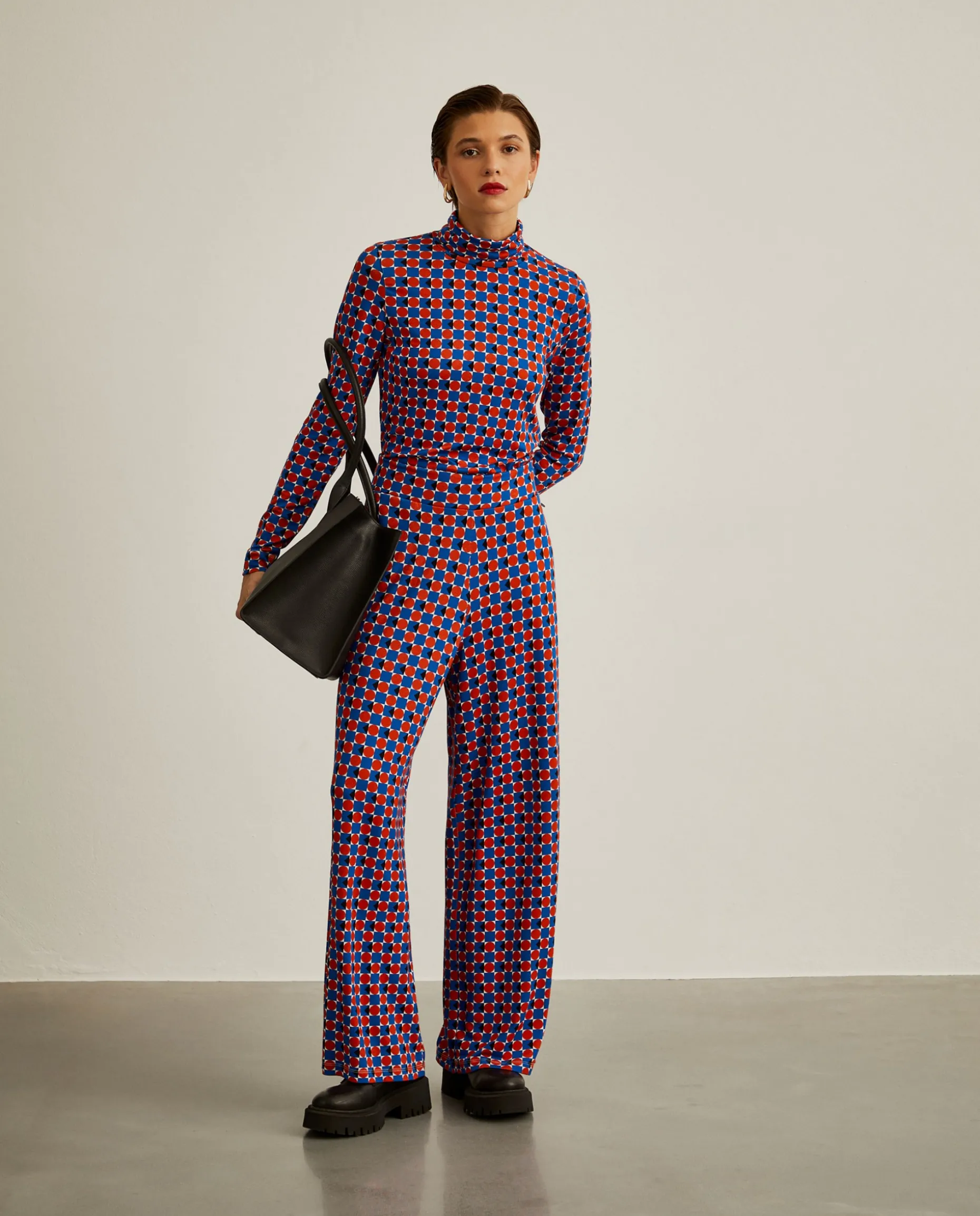 Calças pantalona de malha com padrão