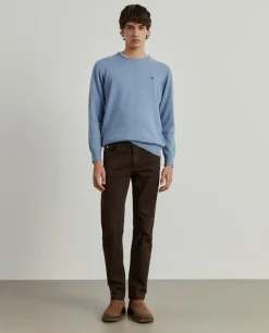 Calças regular fit com cinco bolsos