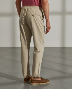 Calças regular fit de algodão com cordão