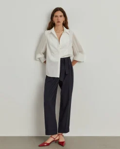 Calças às riscas com cinto removível