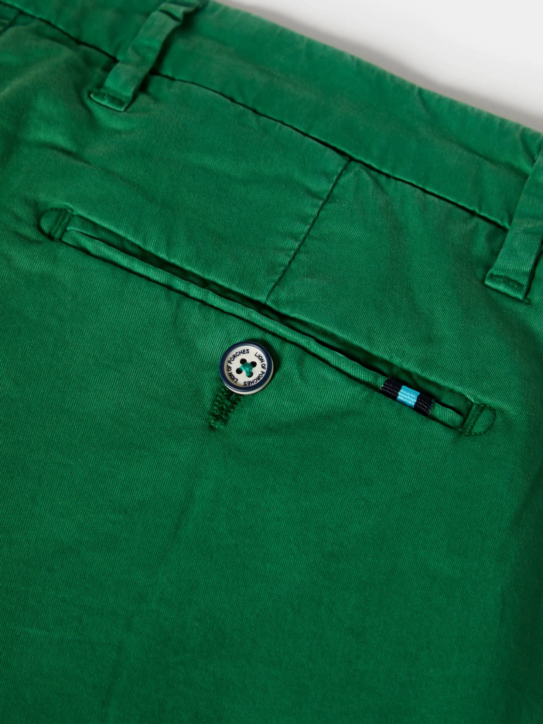 Calções bermuda em algodão