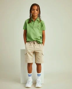 Calções com bolsos