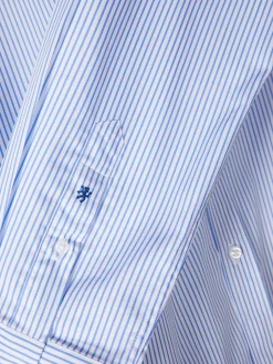 Camisa de riscas slim fit em popelina