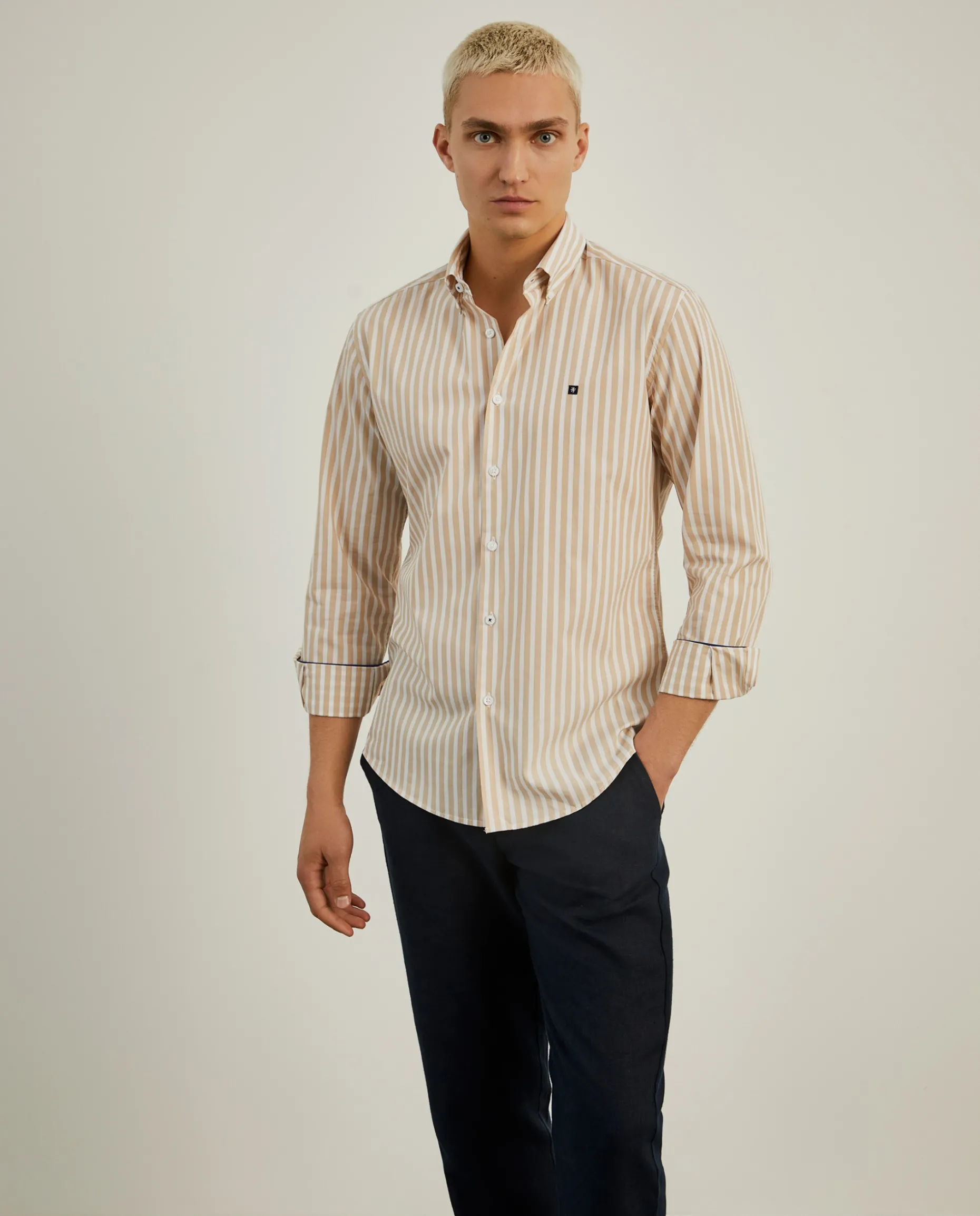 Camisa de riscas slim fit