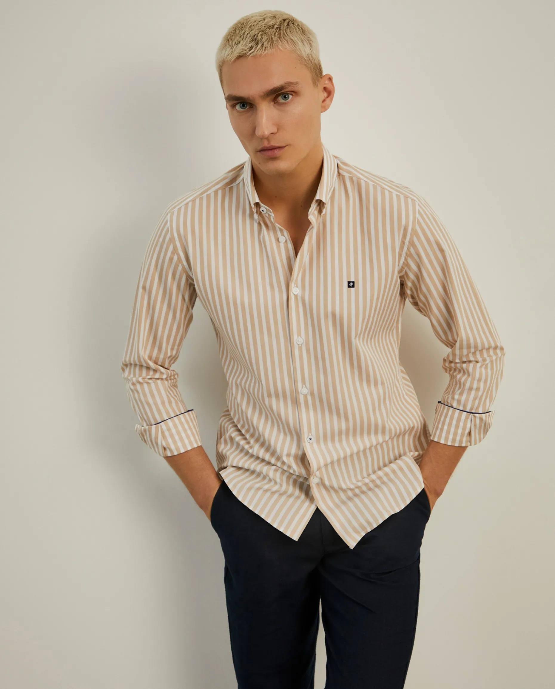 Camisa de riscas slim fit