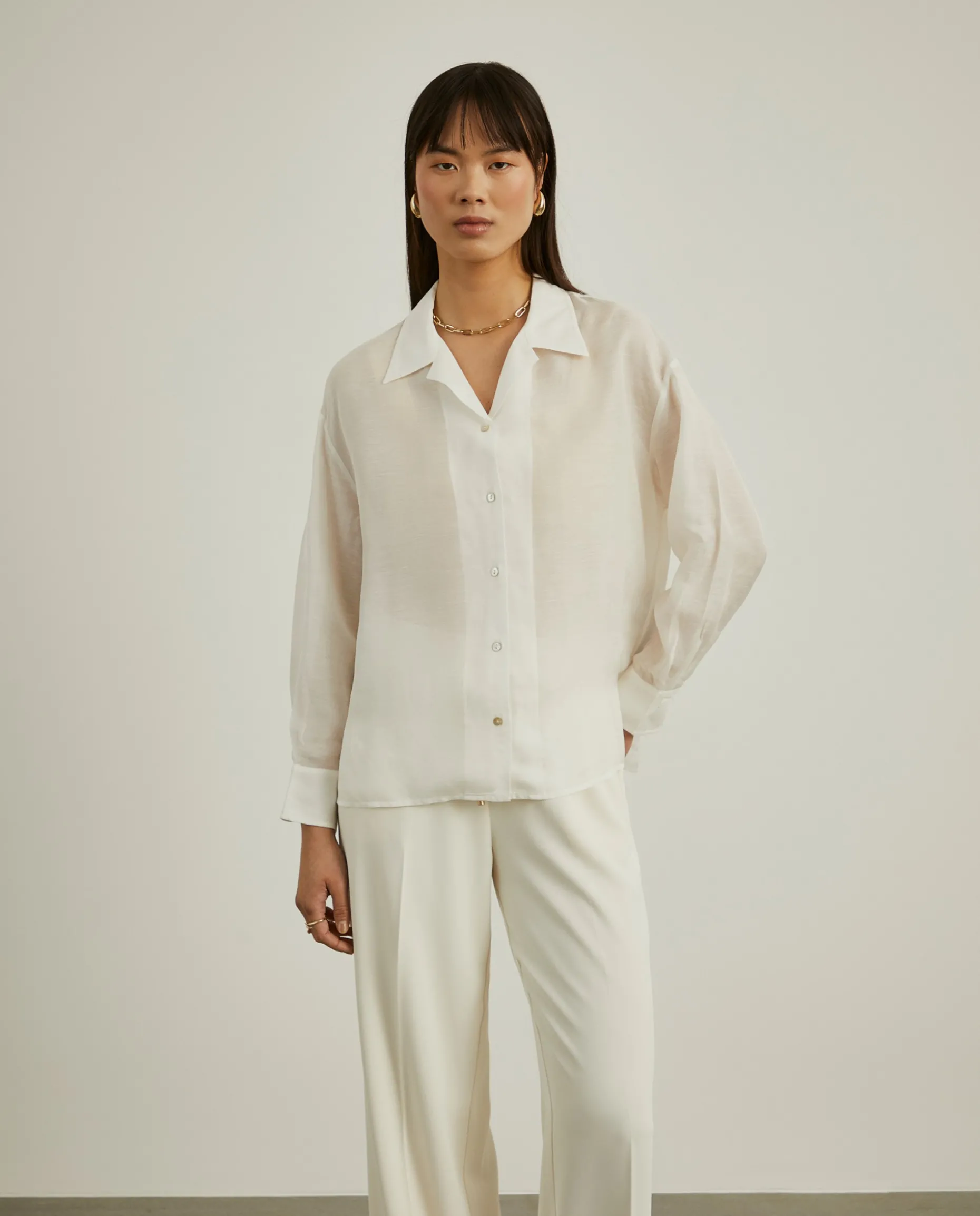 Camisa manga comprida com linho