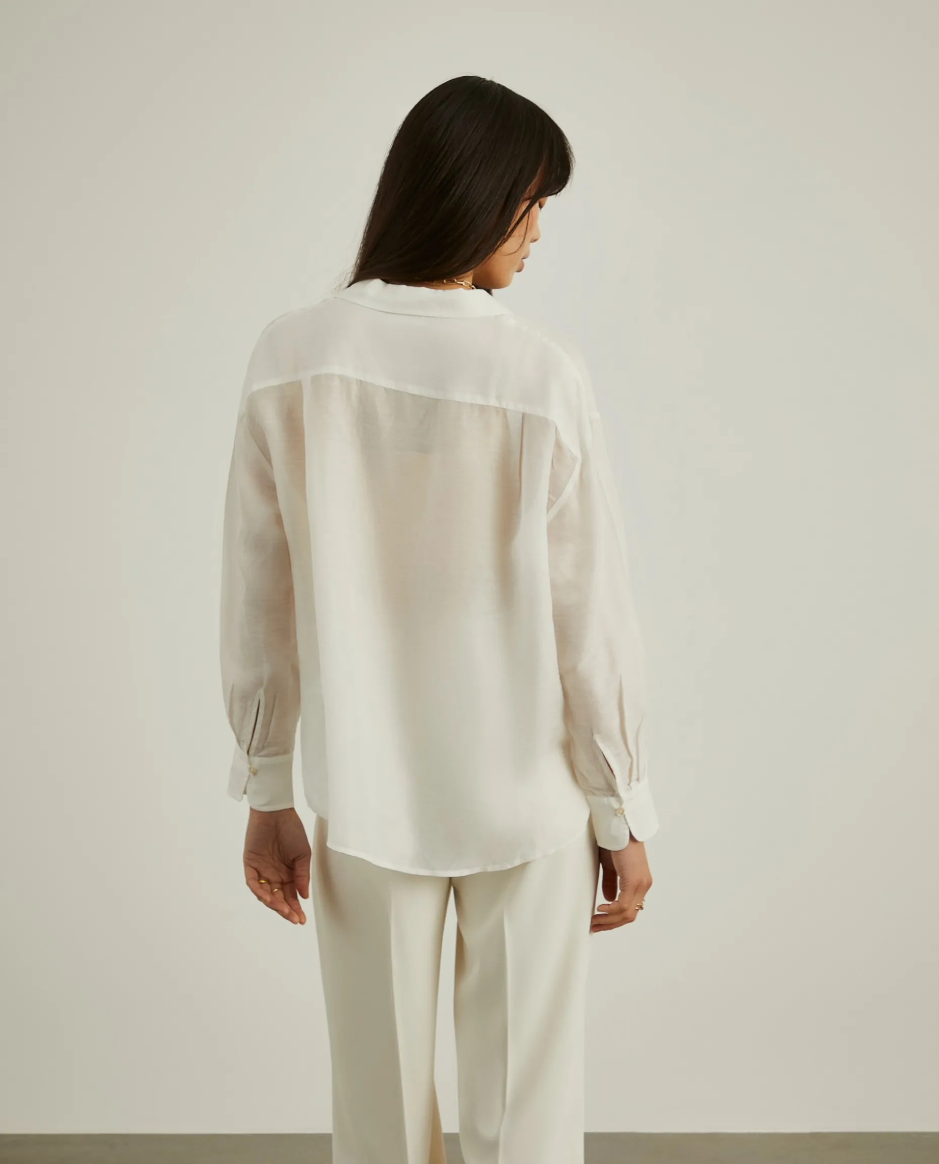 Camisa manga comprida com linho