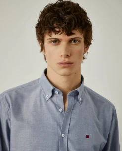 Camisa oxforf lisa regular fit