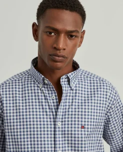 Camisa regular fit aos quadrados