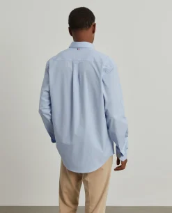 Camisa regular fit de algodão em cor lisa