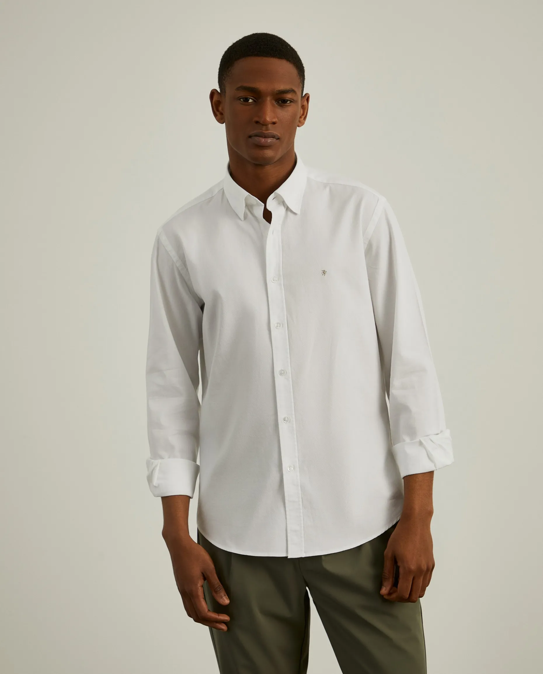 Camisa slim fit algodão garment dye