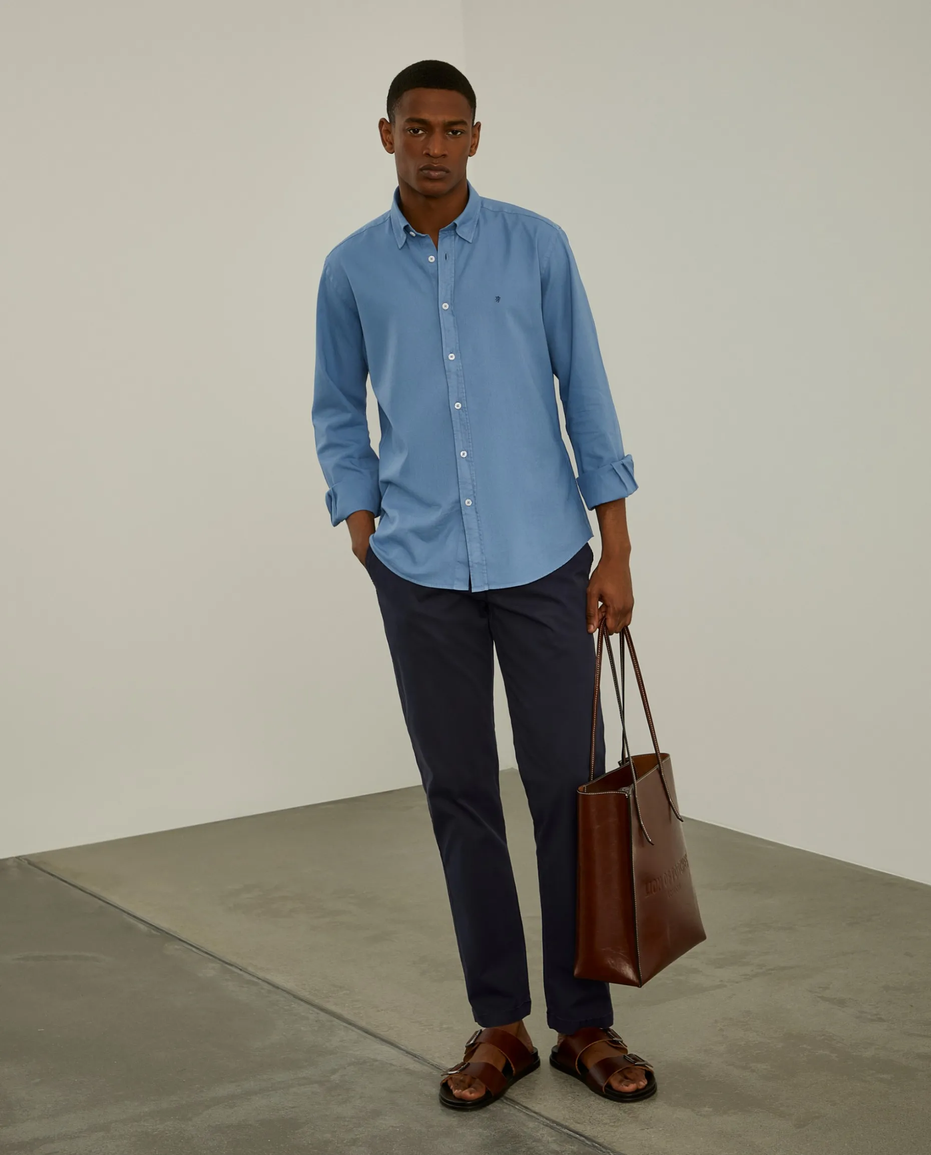 Camisa slim fit algodão garment dye