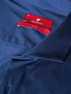 Camisa slim fit com bolsos