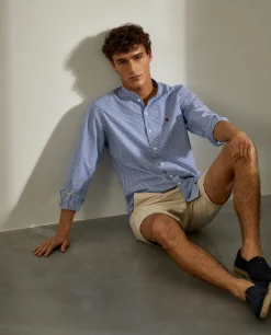 Camisa slim fit com gola mao